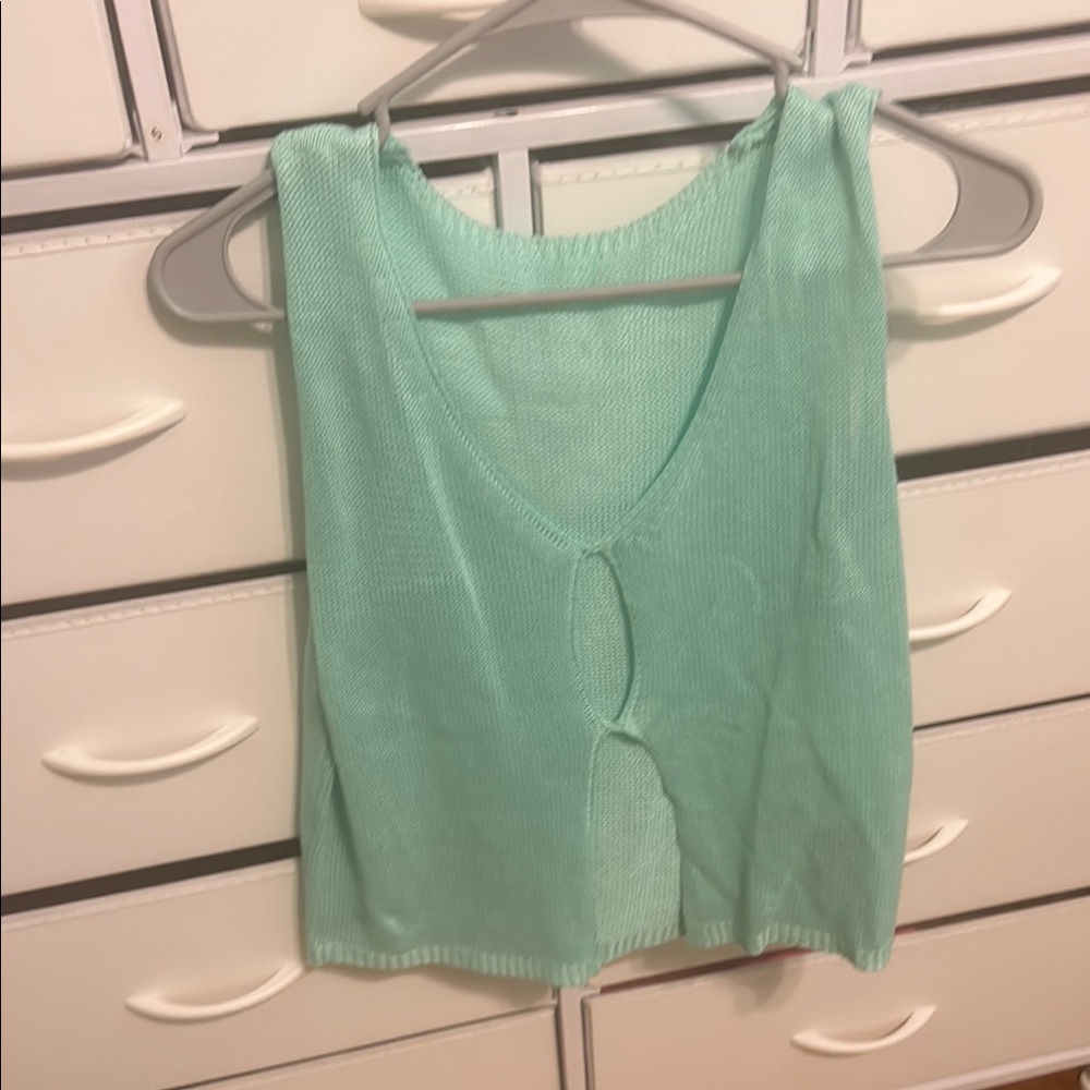 SHEIN Green Tank Top with Sleek Design